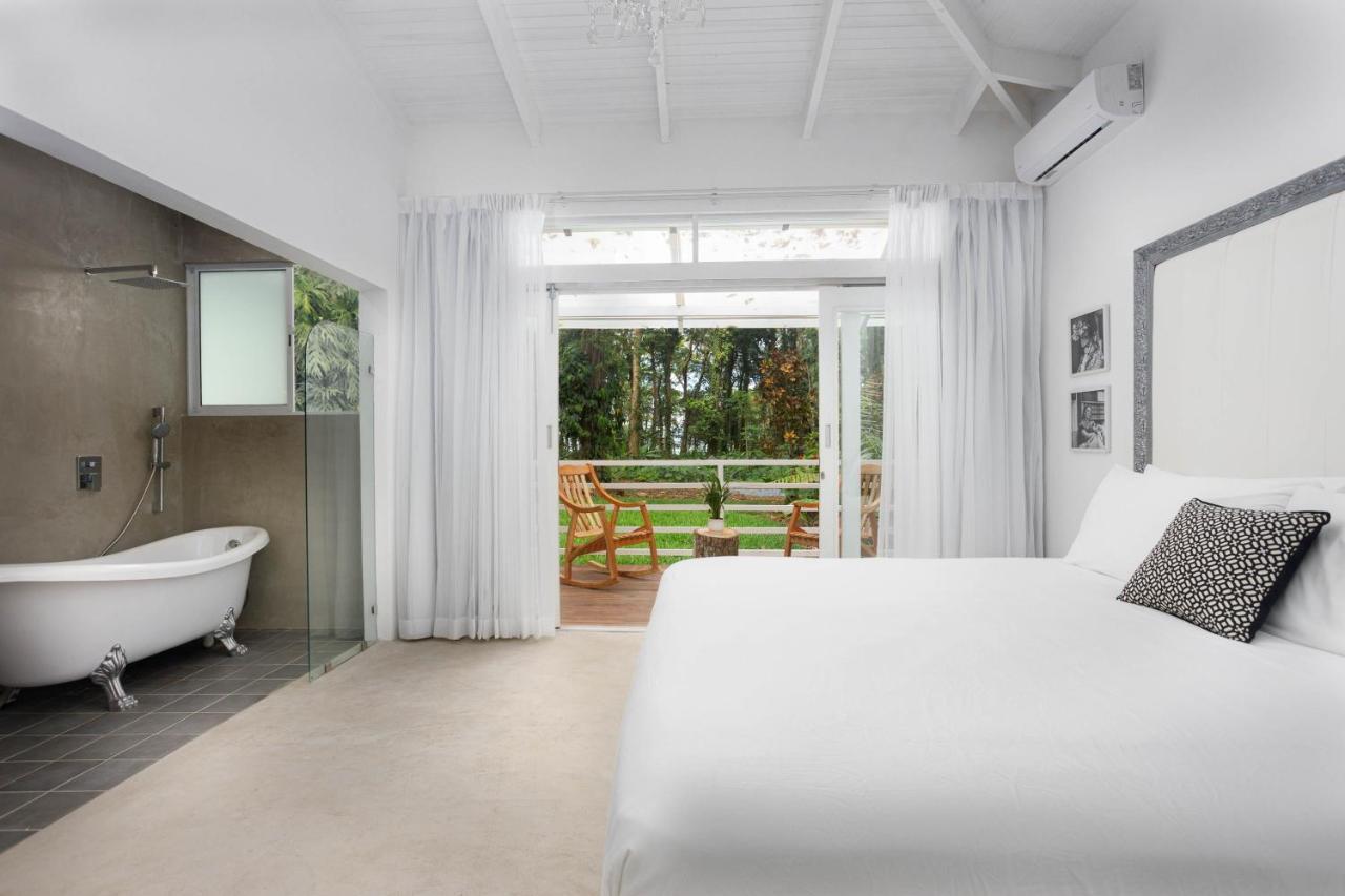 Villa Frida - Private Beachfront Villa Puerto Viejo de Talamanca Экстерьер фото