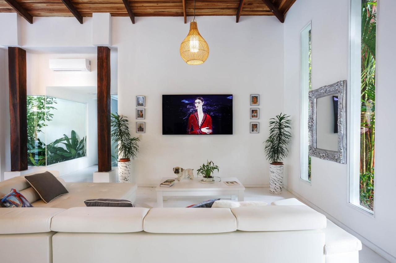Villa Frida - Private Beachfront Villa Puerto Viejo de Talamanca Экстерьер фото